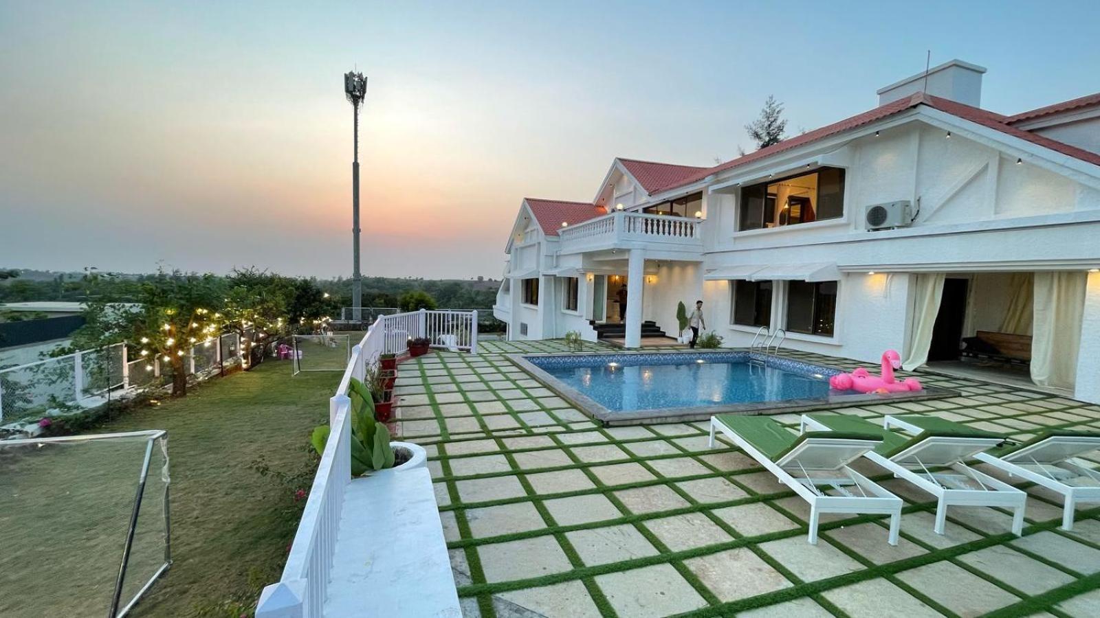 Ekostay Luxe - Casa Noah - Paddle Court & Sunset Point Lonavala Eksteriør billede